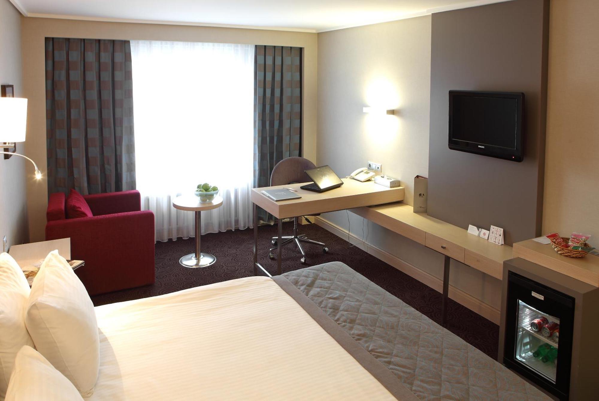Eyuboglu Hotel Анкара Екстериор снимка