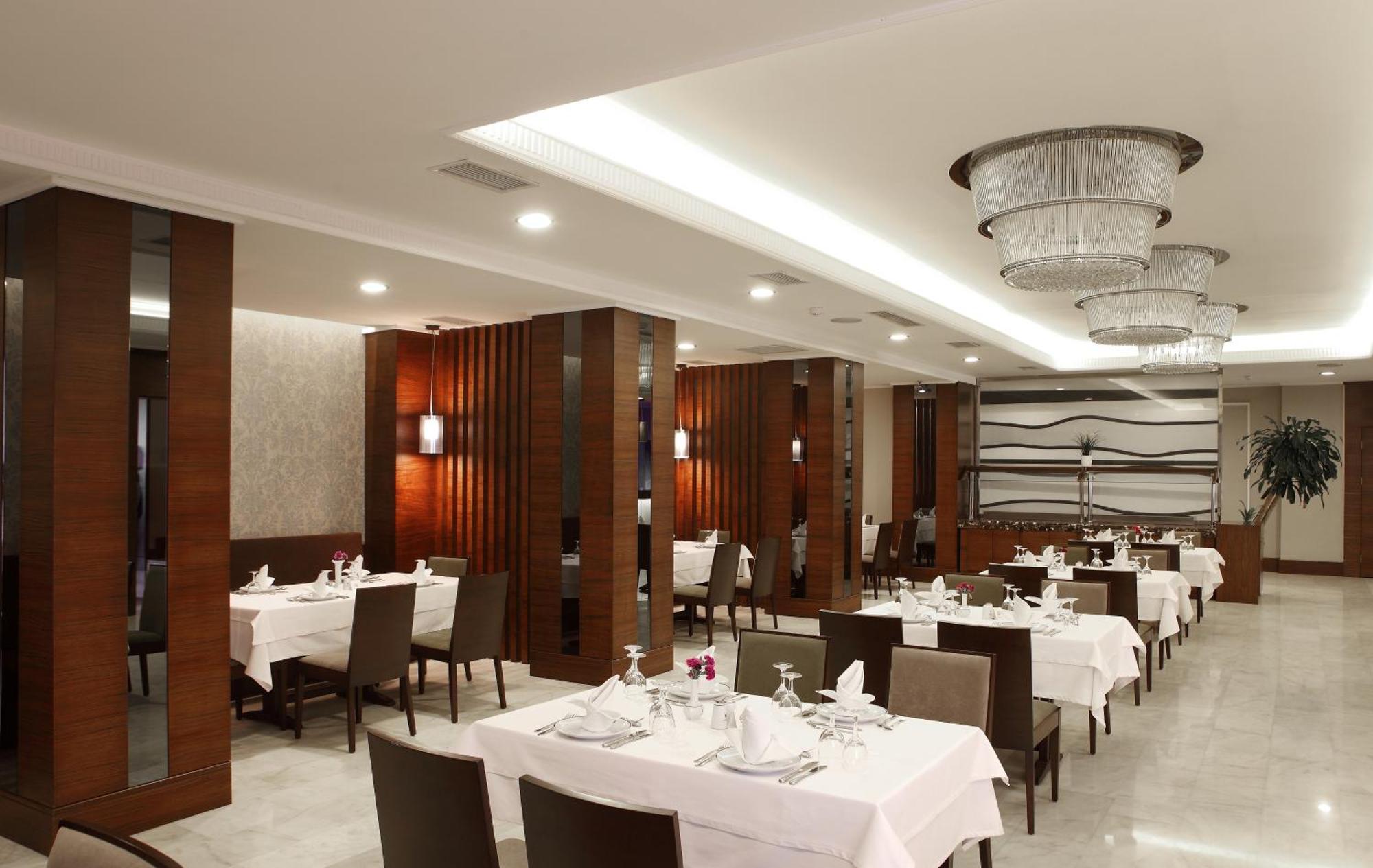 Eyuboglu Hotel Анкара Екстериор снимка