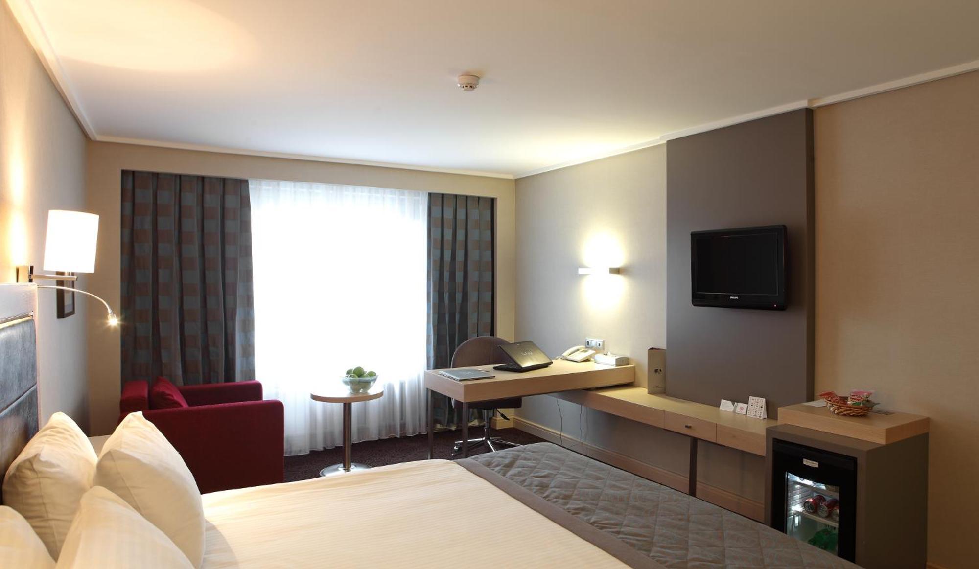 Eyuboglu Hotel Анкара Екстериор снимка