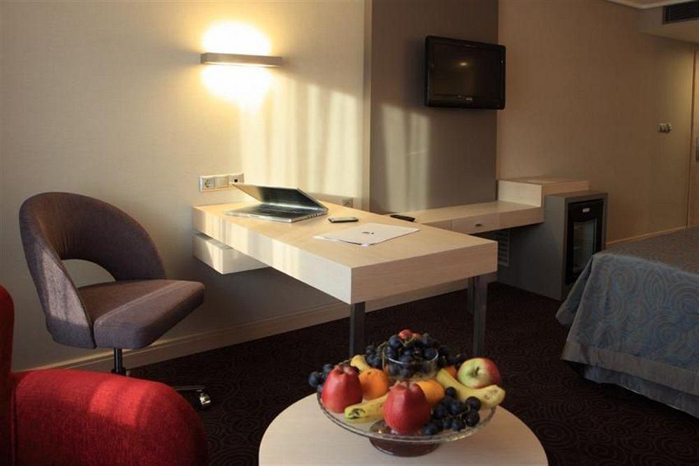 Eyuboglu Hotel Анкара Екстериор снимка